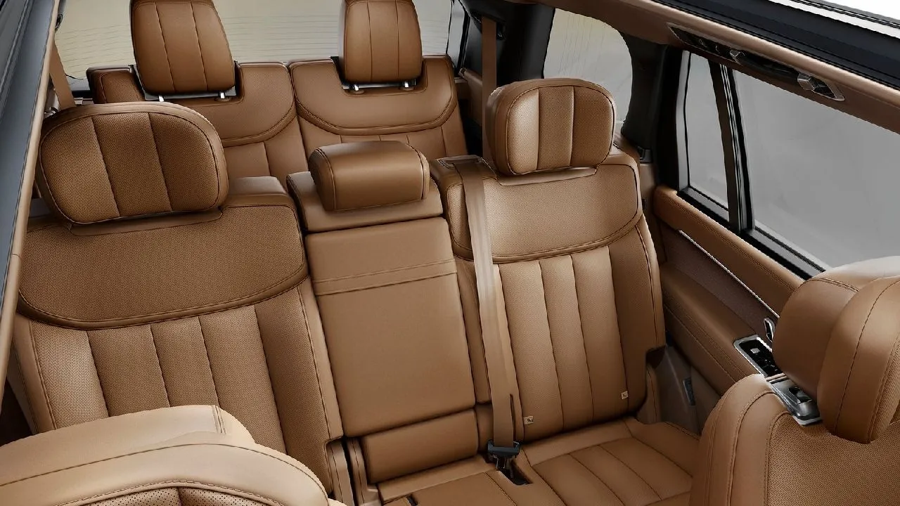 Range-Rover-Thrid-row-seating-.webp